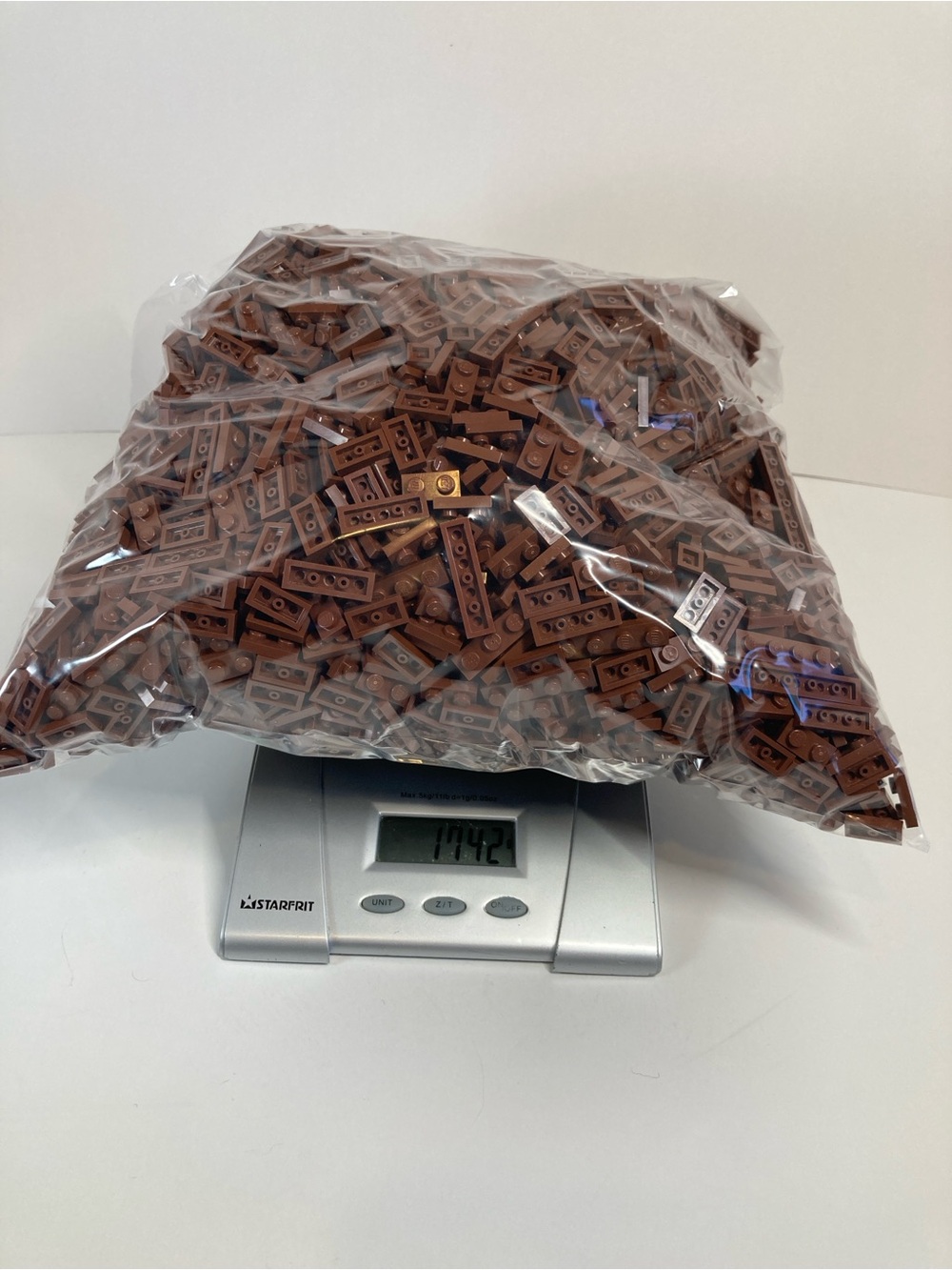 LEGO Bulk Reddish Brown Plates 1.7kg Parts 1x1 1x2 1x3 1x4 1x6 Others Assortment